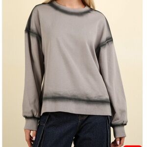 #202 SWEATSHIRT KNIT TOP